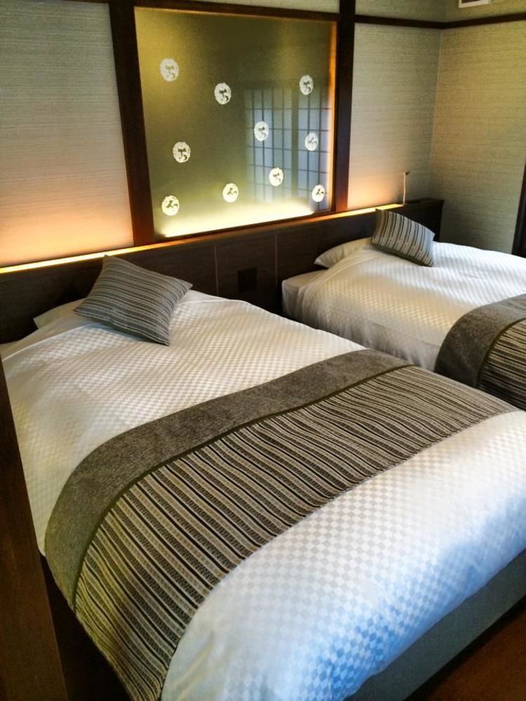 Naraya Hotel Кусацу Екстериор снимка