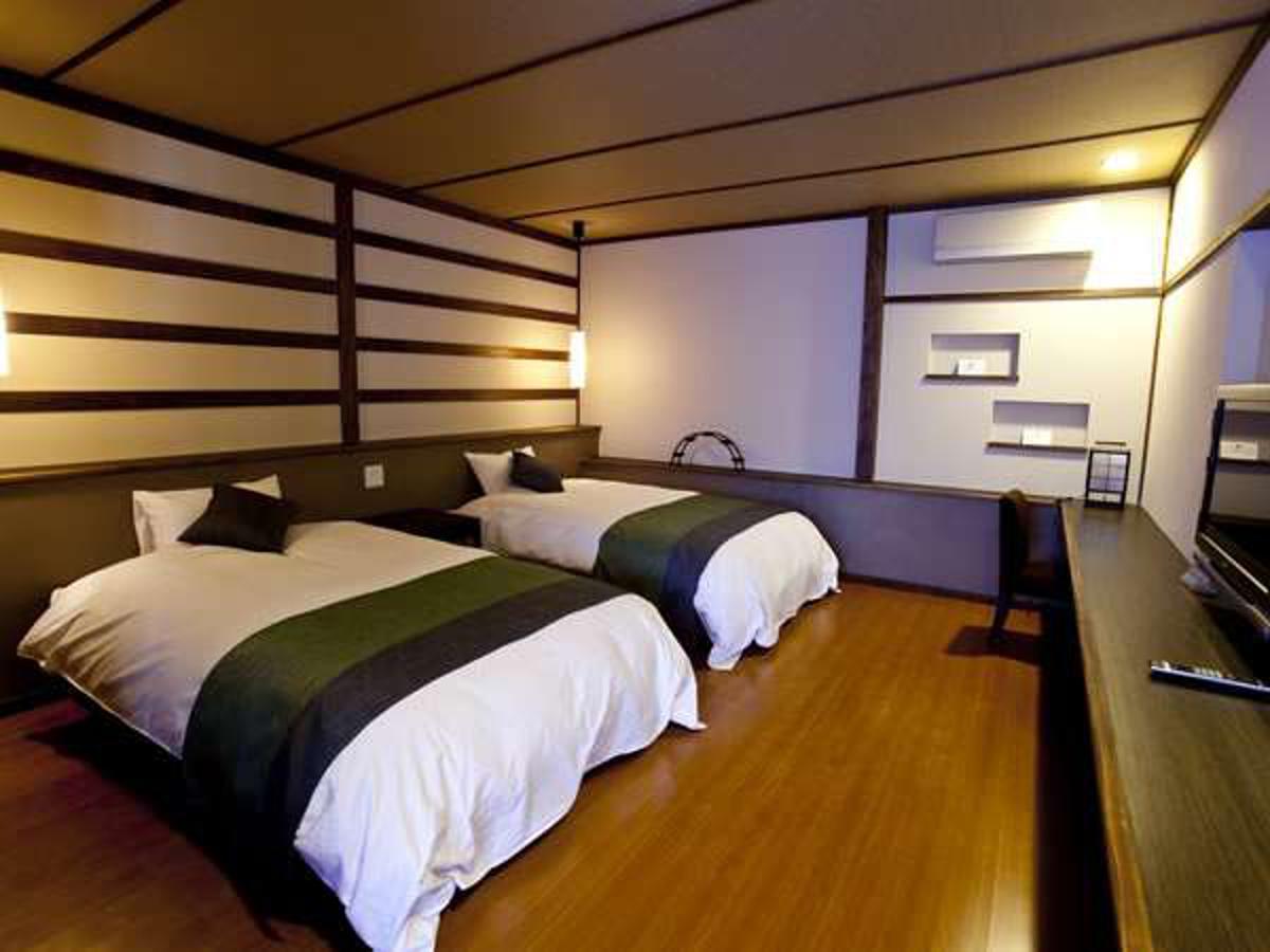 Naraya Hotel Кусацу Екстериор снимка